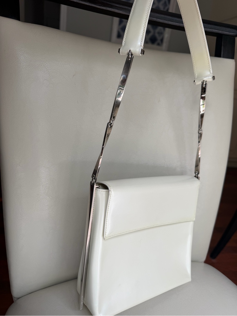 Vintage Salvatore Ferragamo Pearl White Patent Leather Shoulder Bag Authentic - Picture 2 of 11